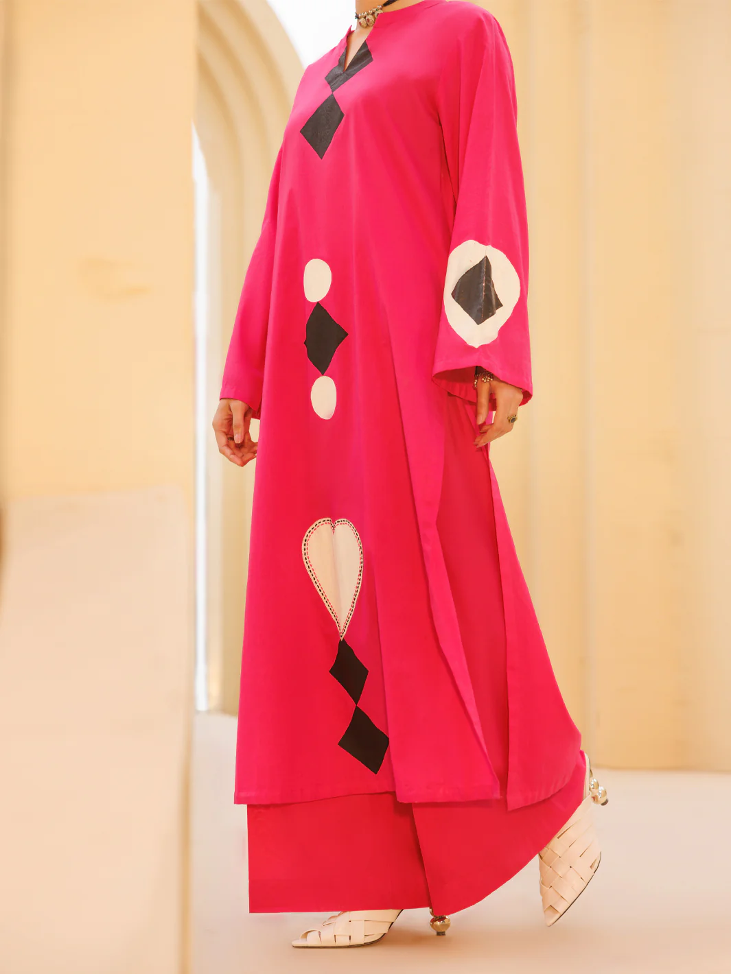 Fuchsia Lawn 2Pc Stitched - AL-2PS-LKS-1164 - Image 3