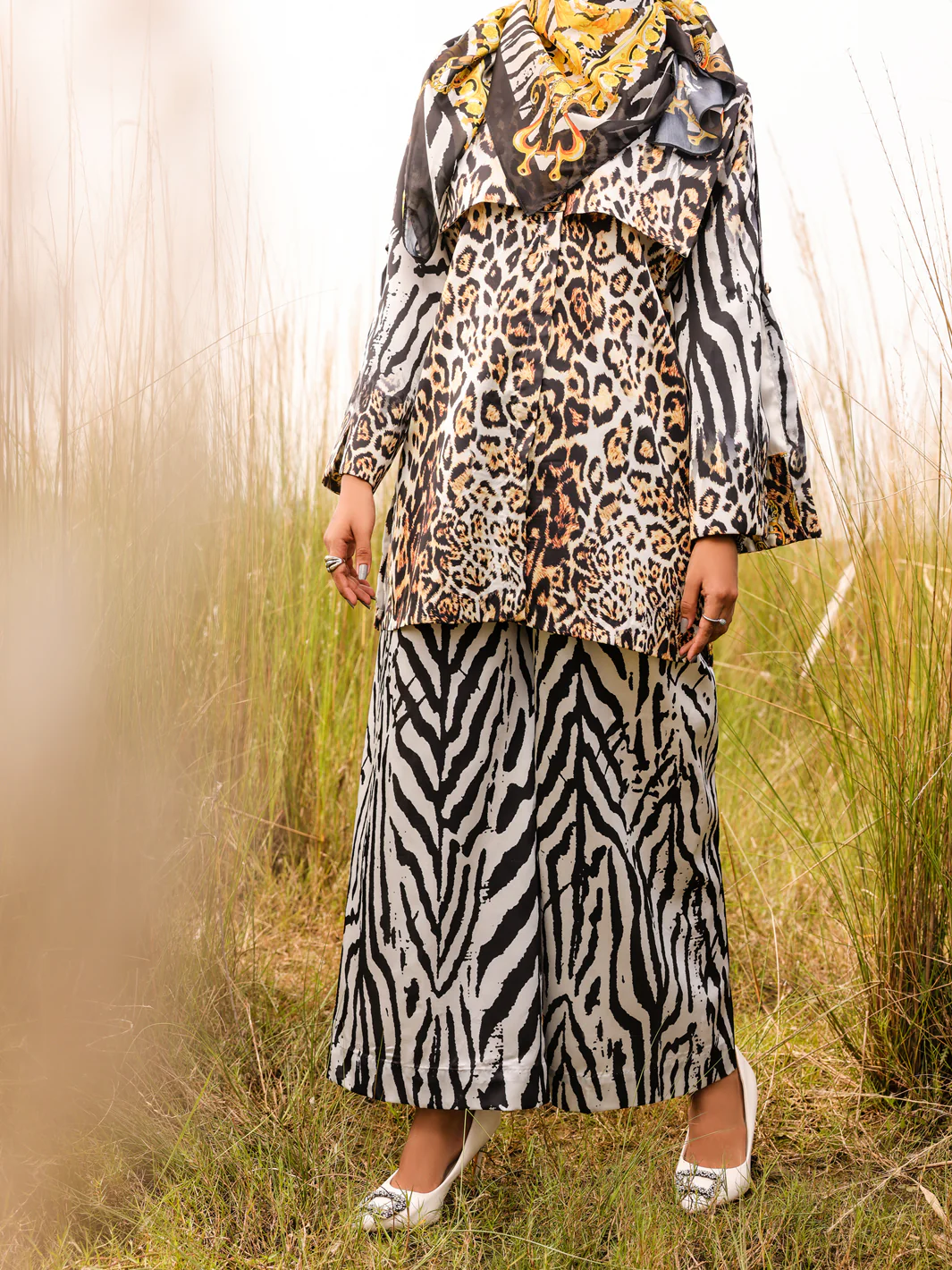 Black & White Silk 3 Piece  Formal Stitched - AL-3PS-LS-379