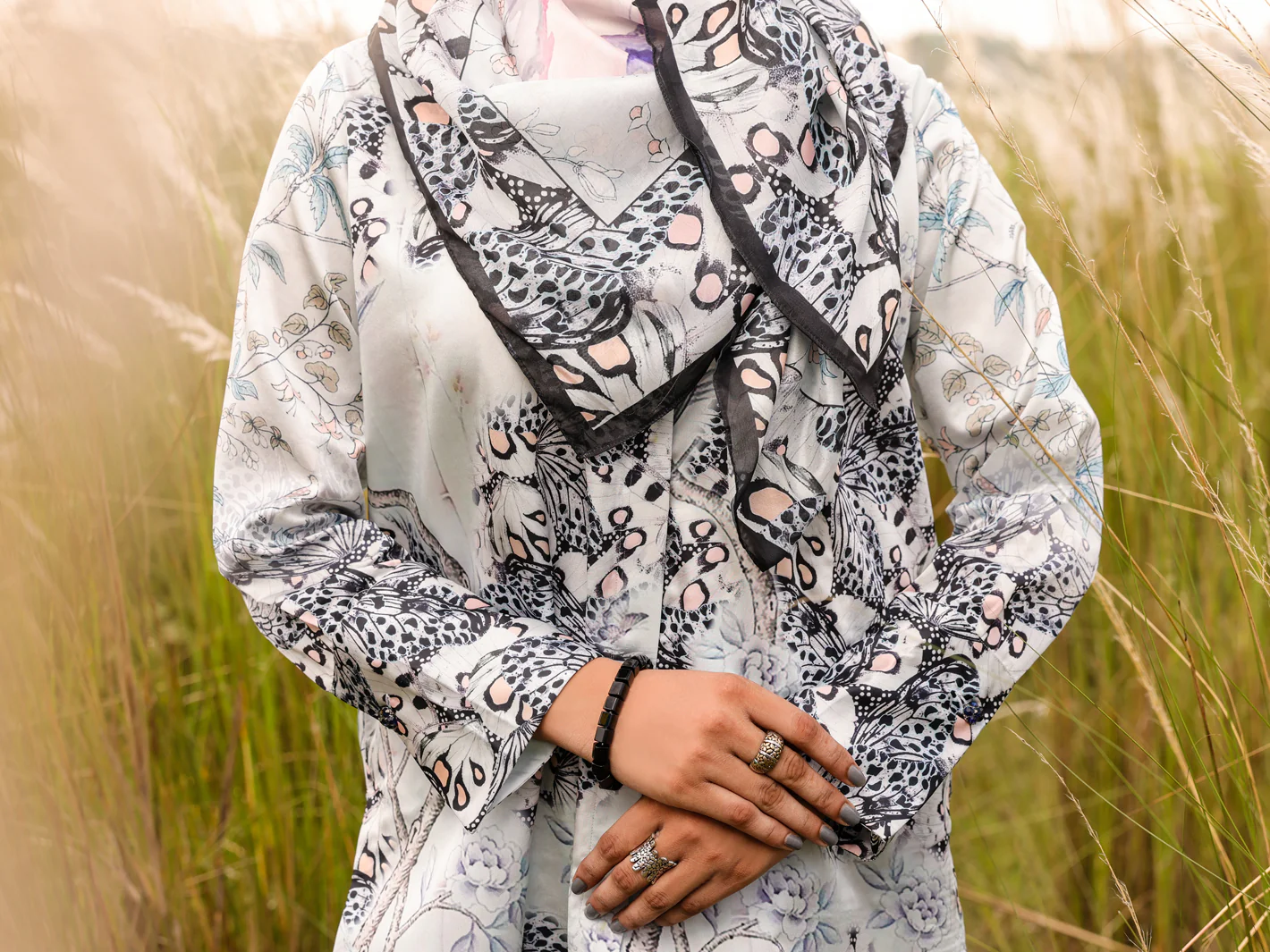 Grey Silk 3 Piece  Formal Stitched - AL-3PS-LS-382 - Image 4