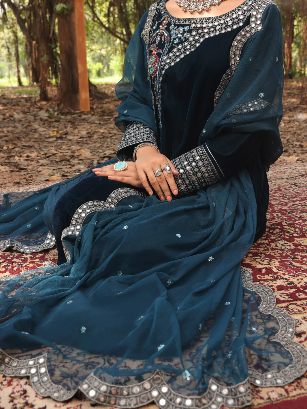 Blue Velvet 3 Piece Formal Stitched - AL-3PS-LS-385 - Image 3