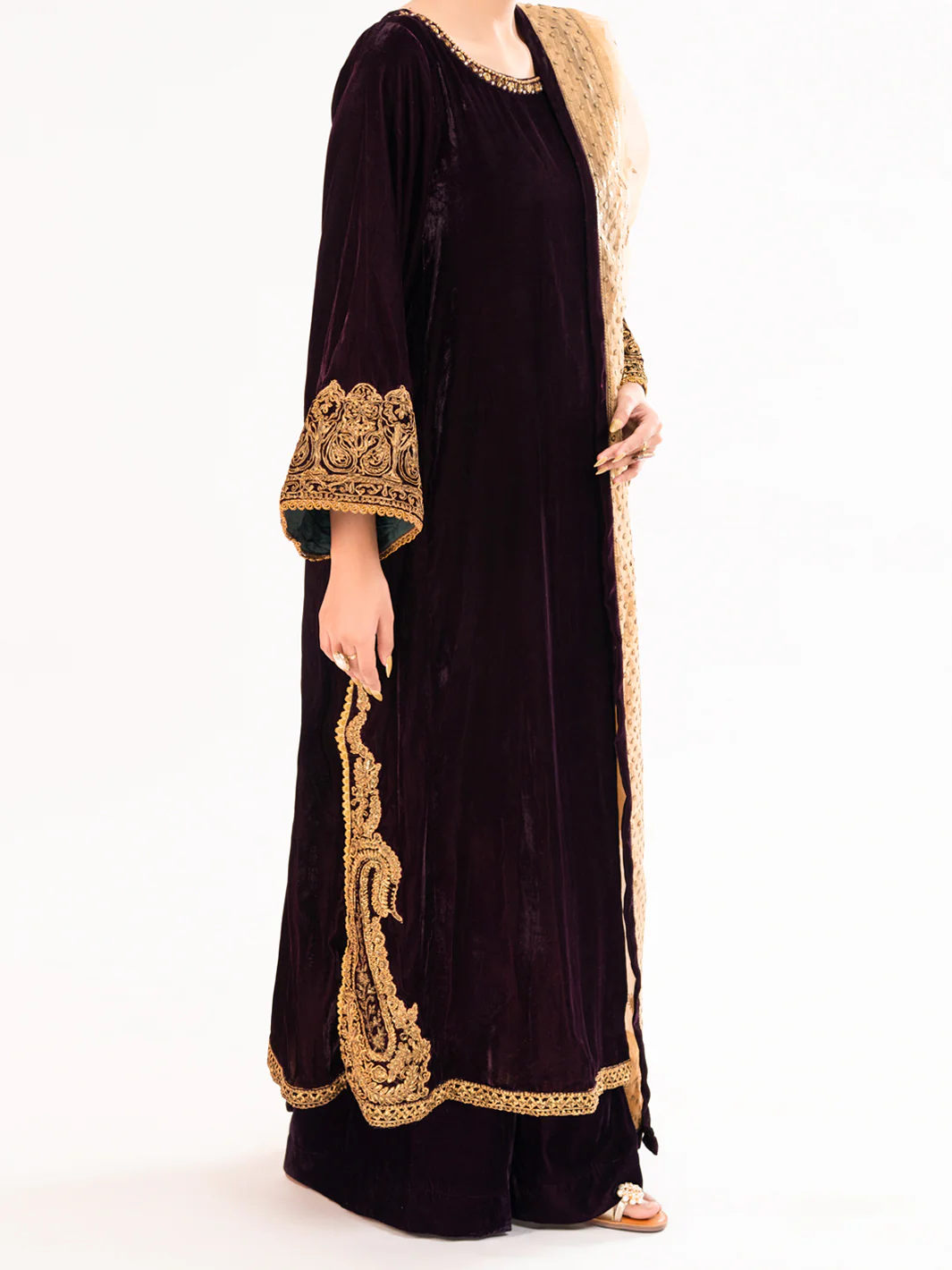 Maroon Velvet Formal 3Pc Stitched - AL-3PS-LS-560 - Image 6