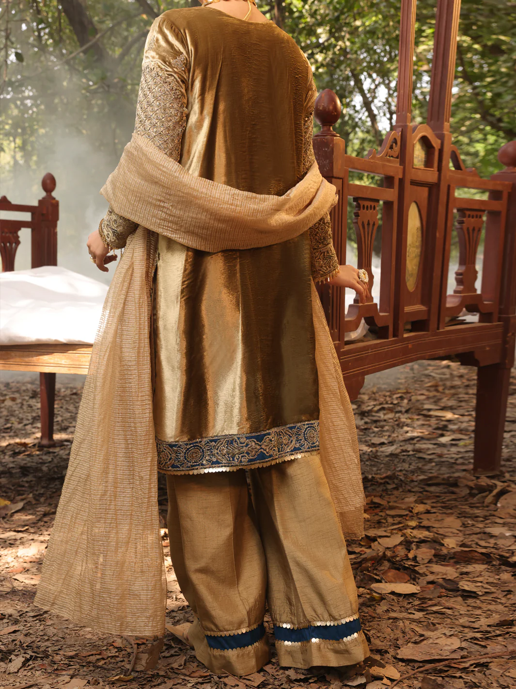 Beige Velvet 3 Piece Formal Unstitched - AL-3PS-LS-UN-391 - Image 2