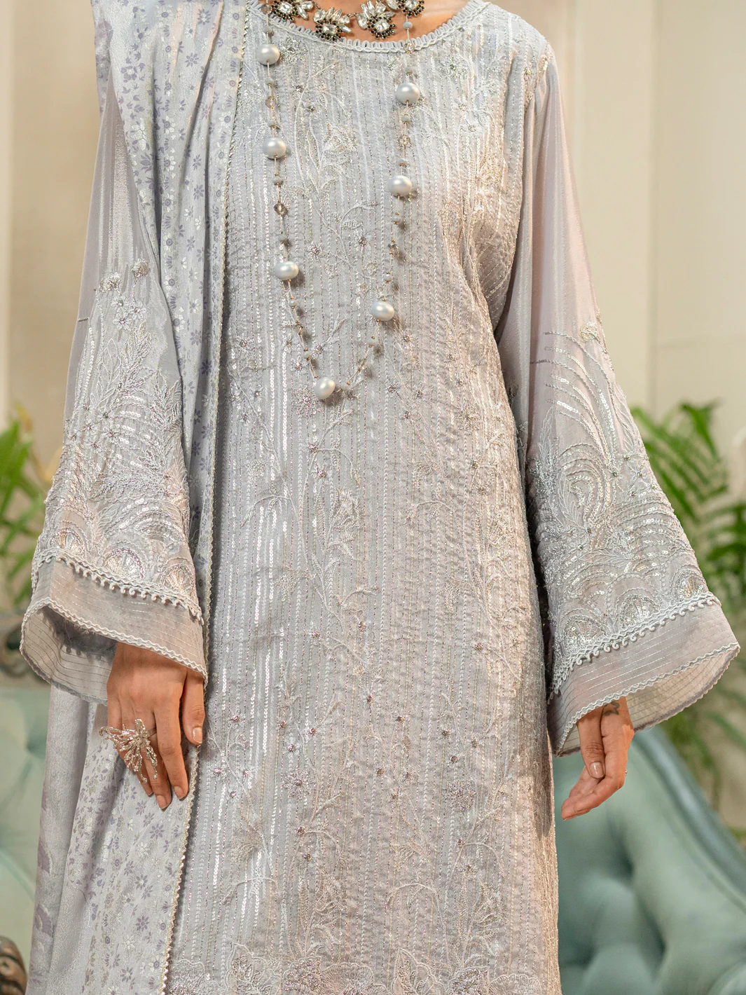 Grey Chiffon 3 Piece Formal Unstitched - AL-3PS-LS-UN-425 - Image 4