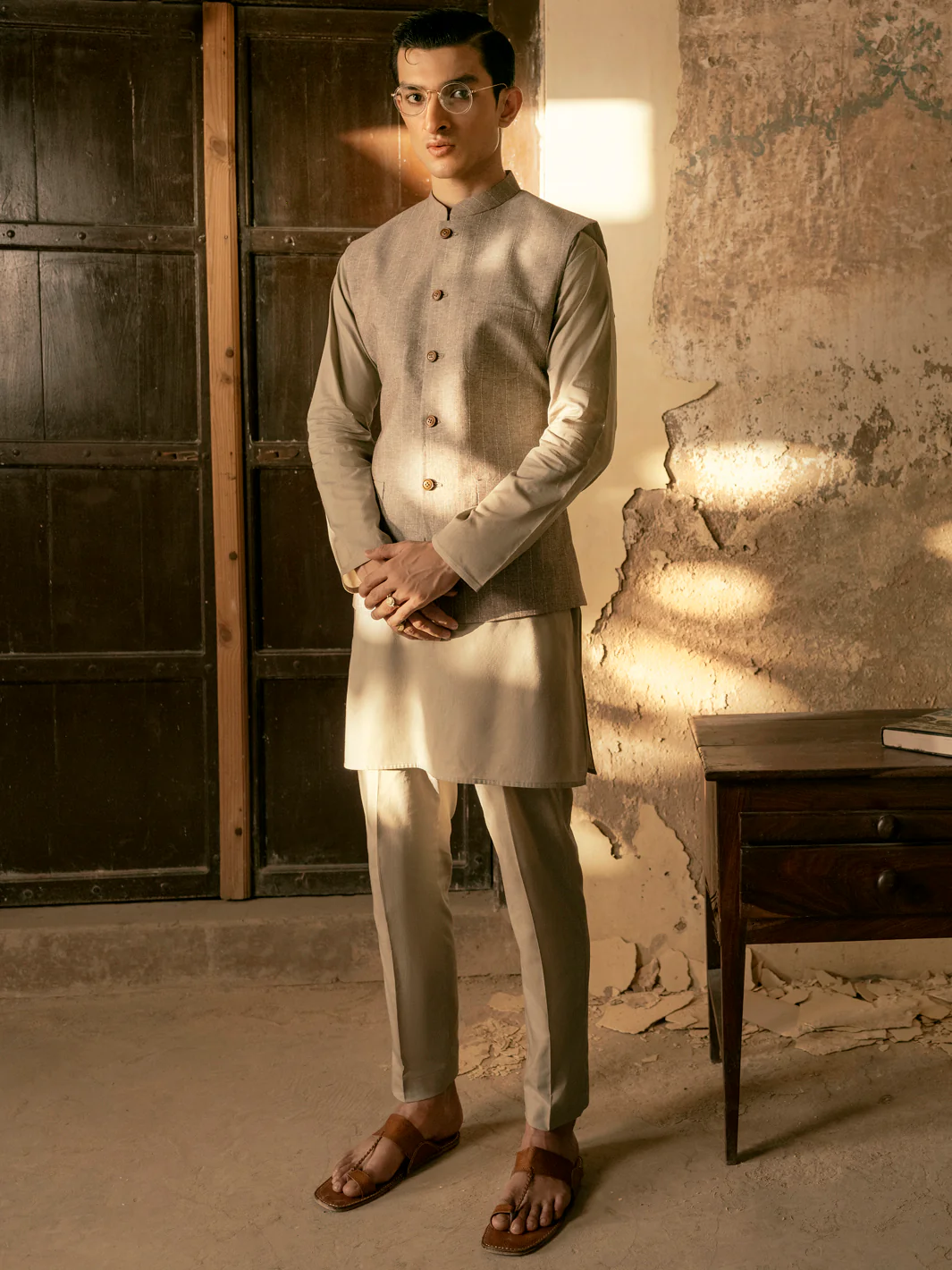Grey Linen Waistcoat - AL-WC-451 - Image 3