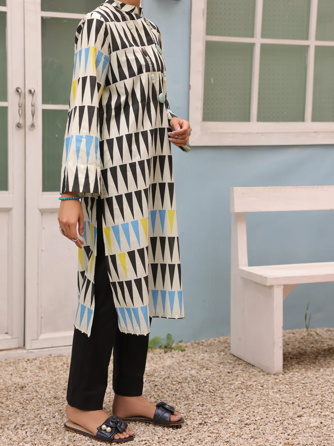 Black & White Cambric 2 Piece Stitched - ALP-2PS-LKS-1696 - Image 2