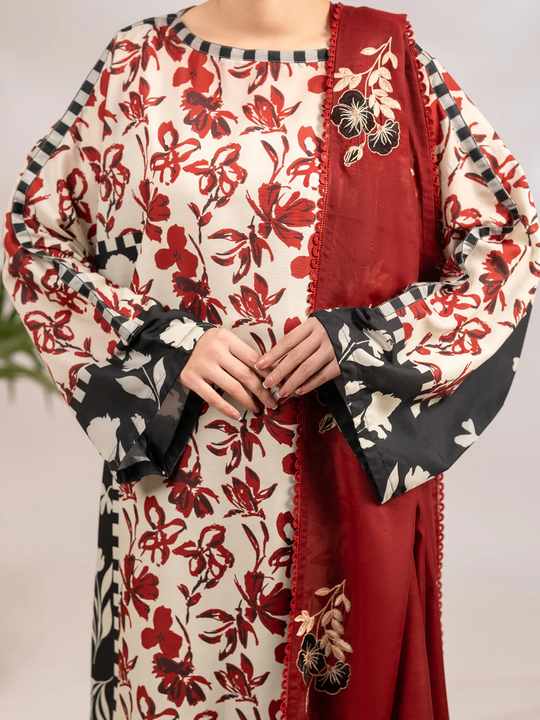 Maroon Silk Lawn 2Pc Stitched - ALP-2PS-LKS-2339 - Image 2