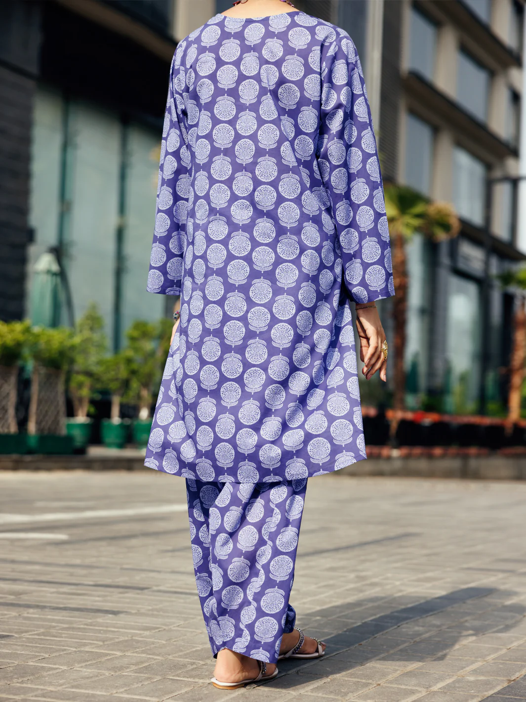 Blue Lawn Co-ord Set - ALP-2PS-SLKS-2249 - Image 2