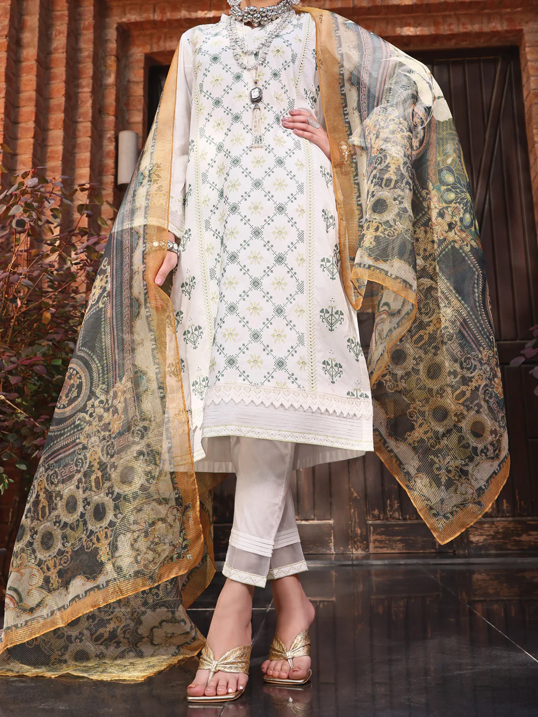 White Lawn 3 Piece Unstitched - ALP-3PS-1064