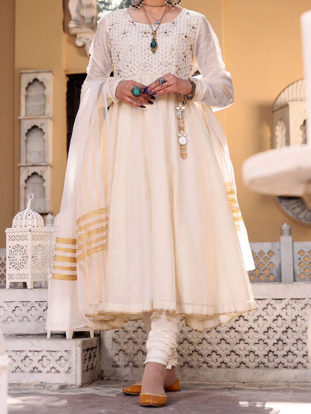 White Khaddi 3 Piece Stitched - ALP-3PS-1072/S
