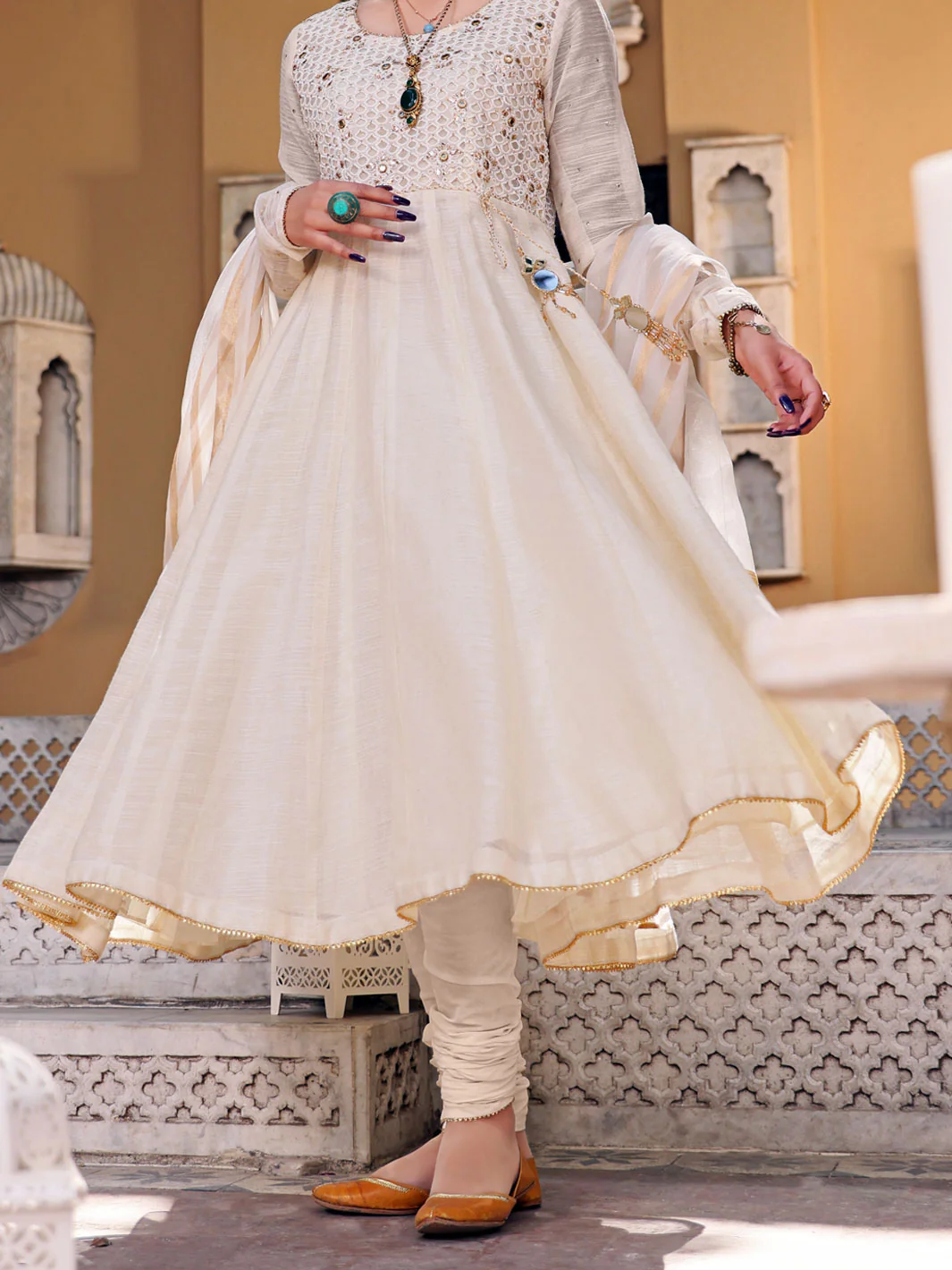 White Khaddi 3 Piece Stitched - ALP-3PS-1072/S - Image 4