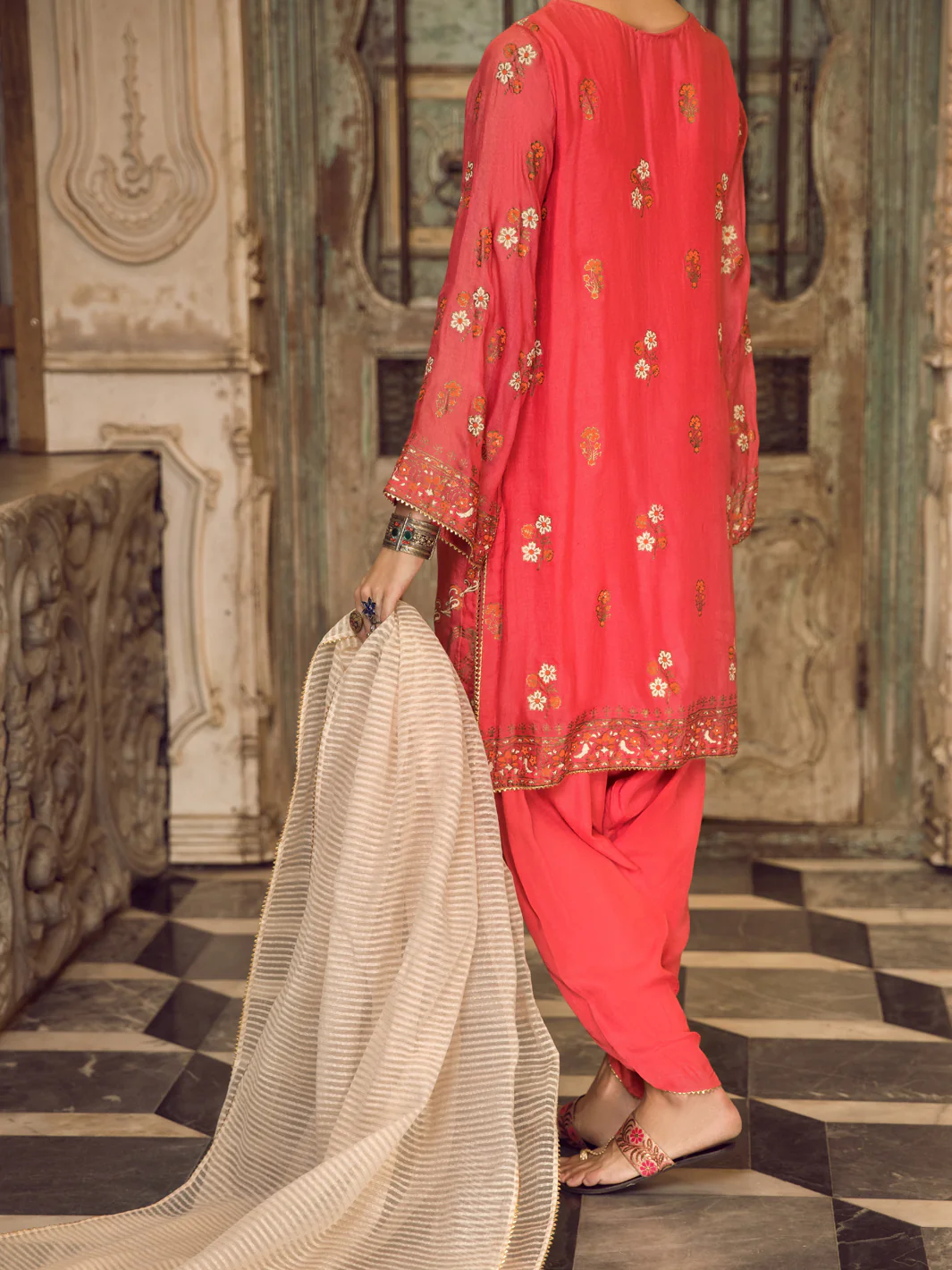 Red Khaddi Silk 3 Piece Stitched - ALP-3PS-1285 - Image 2