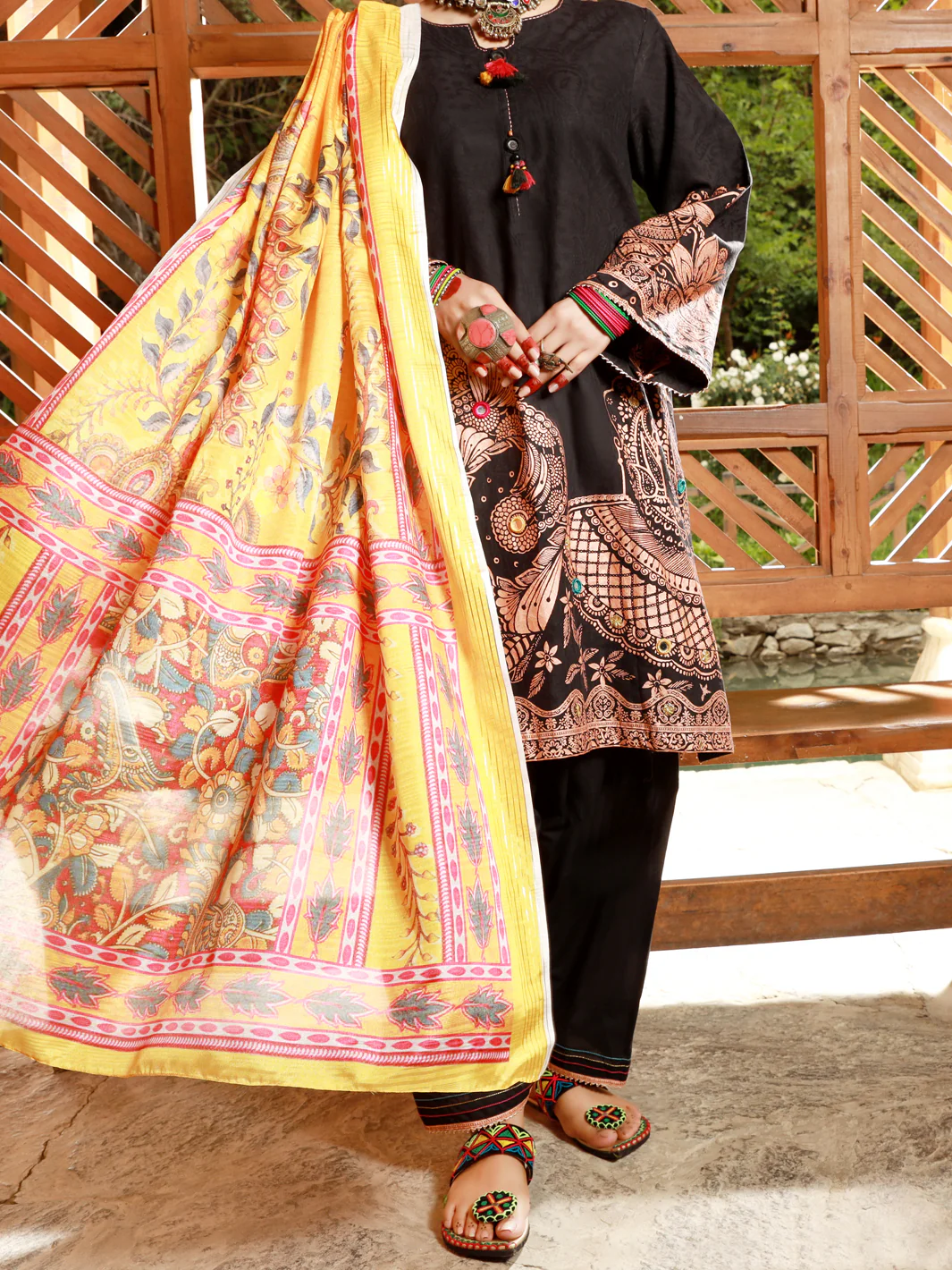 Black Jacquard 3 Piece Stitched - ALP-3PS-1386