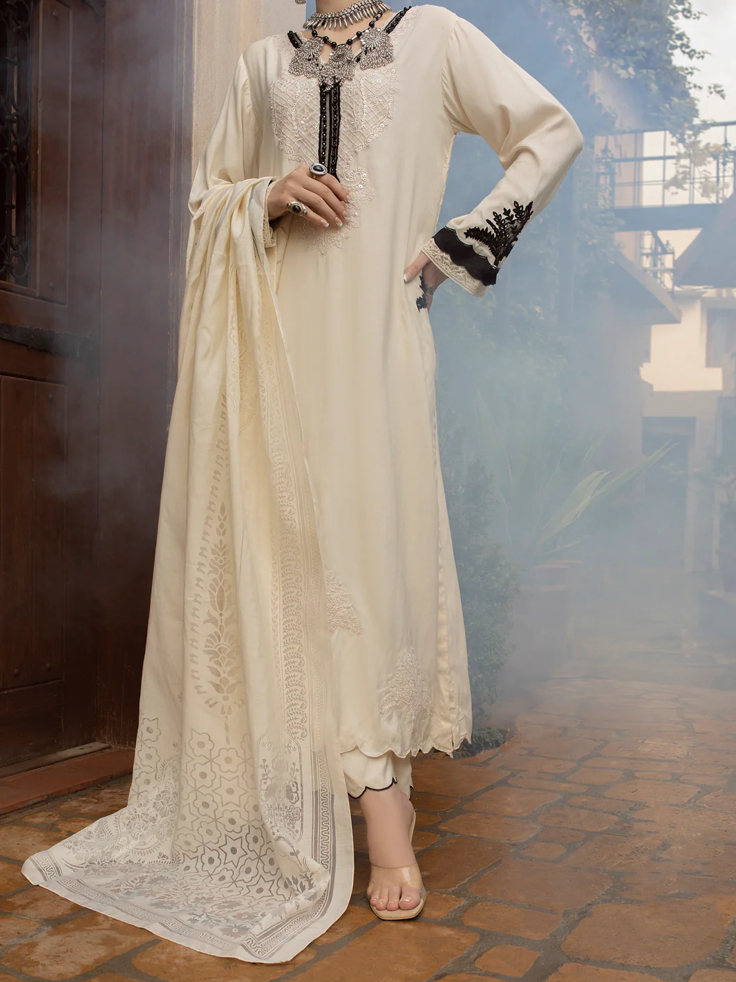 Off White Viscose 3 Piece Unstitched - ALP-3PS-1402 - Image 3