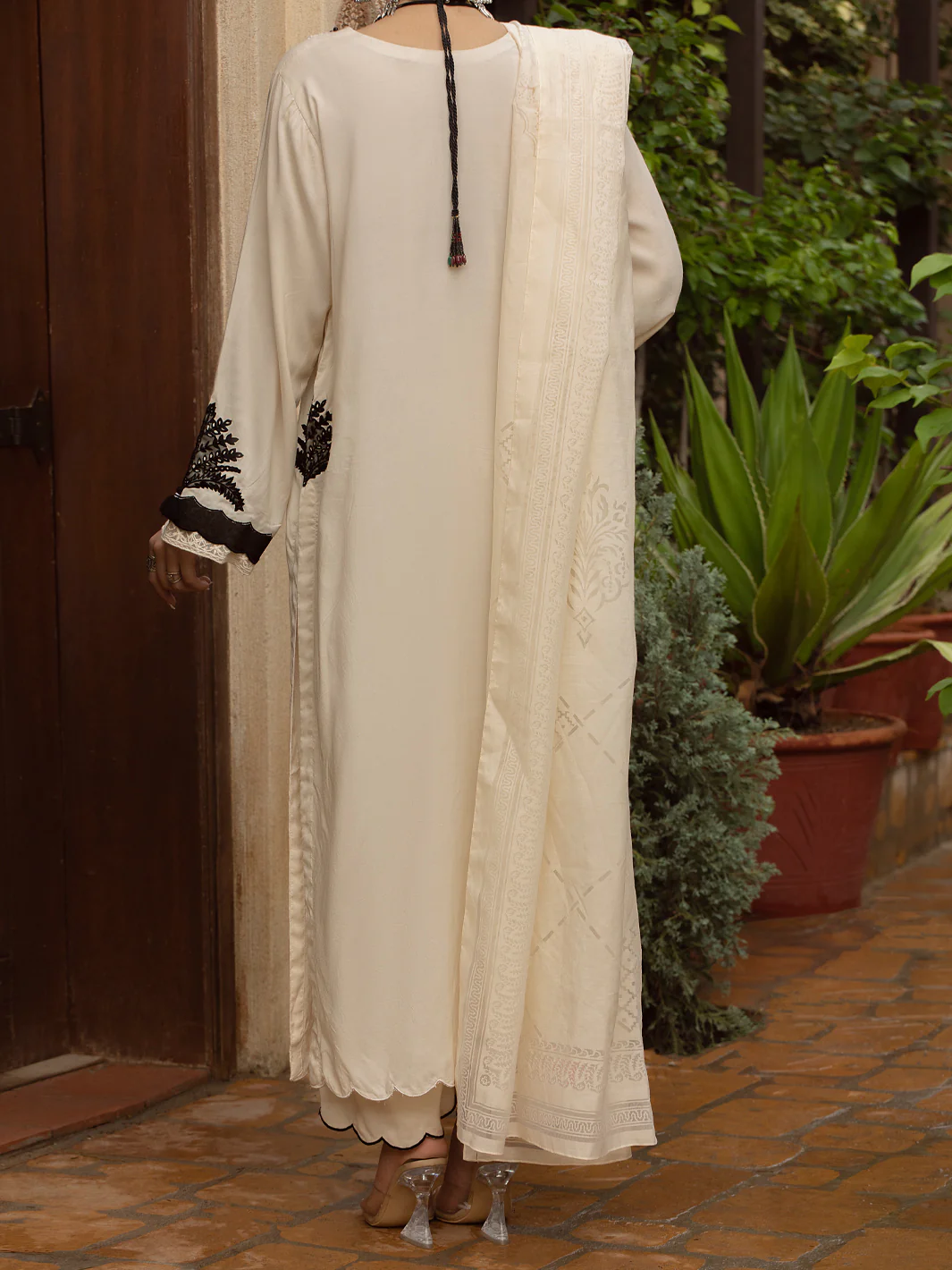 Off White Viscose 3 Piece Stitched - ALP-3PS-1402 - Image 2