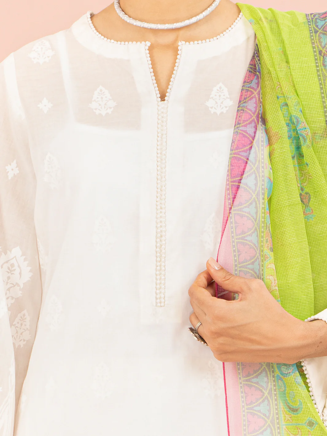 White Lawn 3 Piece Unstitched - ALP-3PS-1540 - Image 3