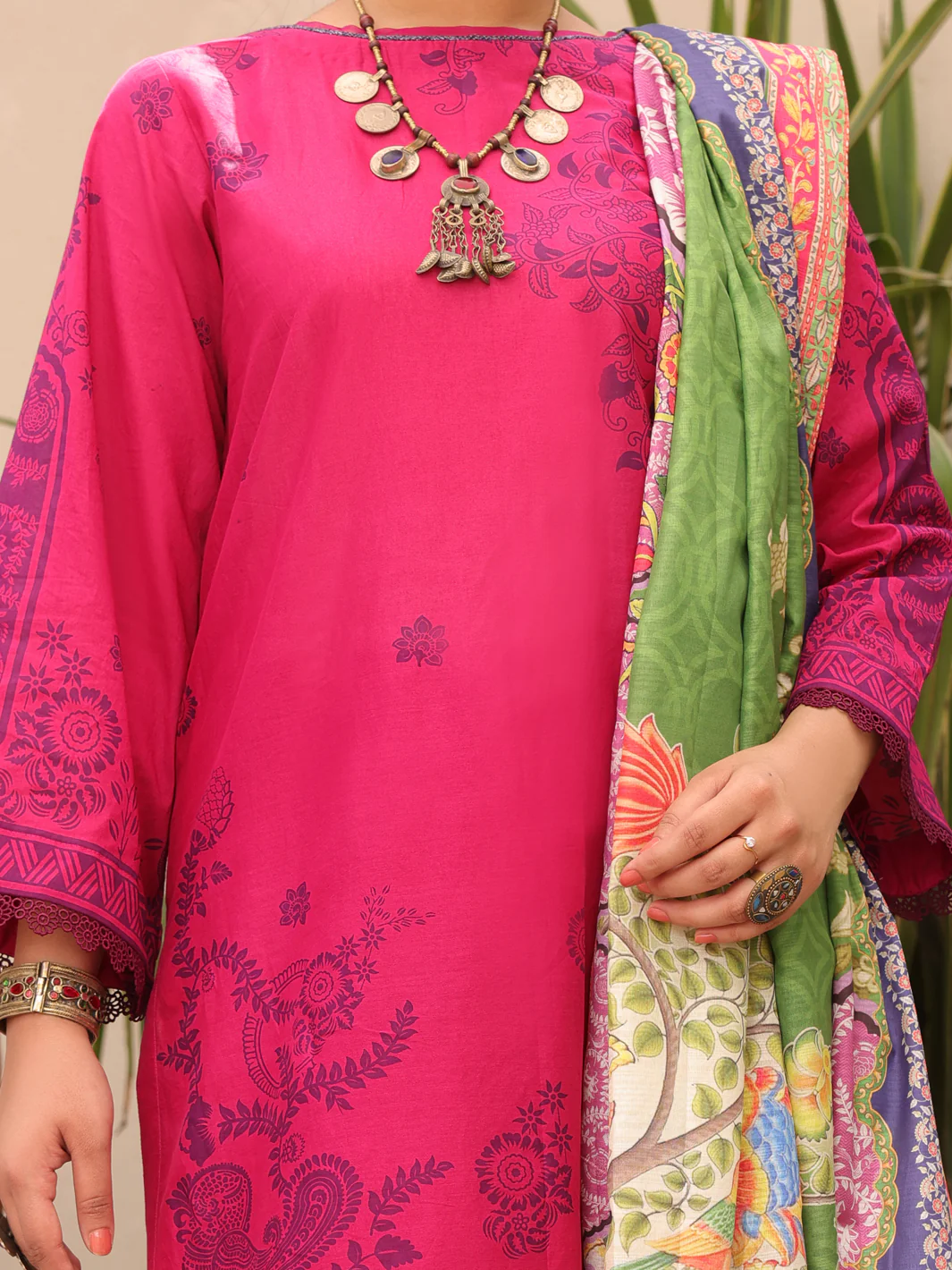 Fuchsia Lawn 3 Piece Unstitched - ALP-3PS-1607 - Image 3