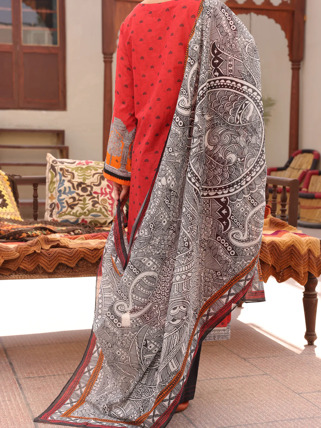 Red Lawn 3 Piece Unstitched - ALP-3PS-1611 - Image 2