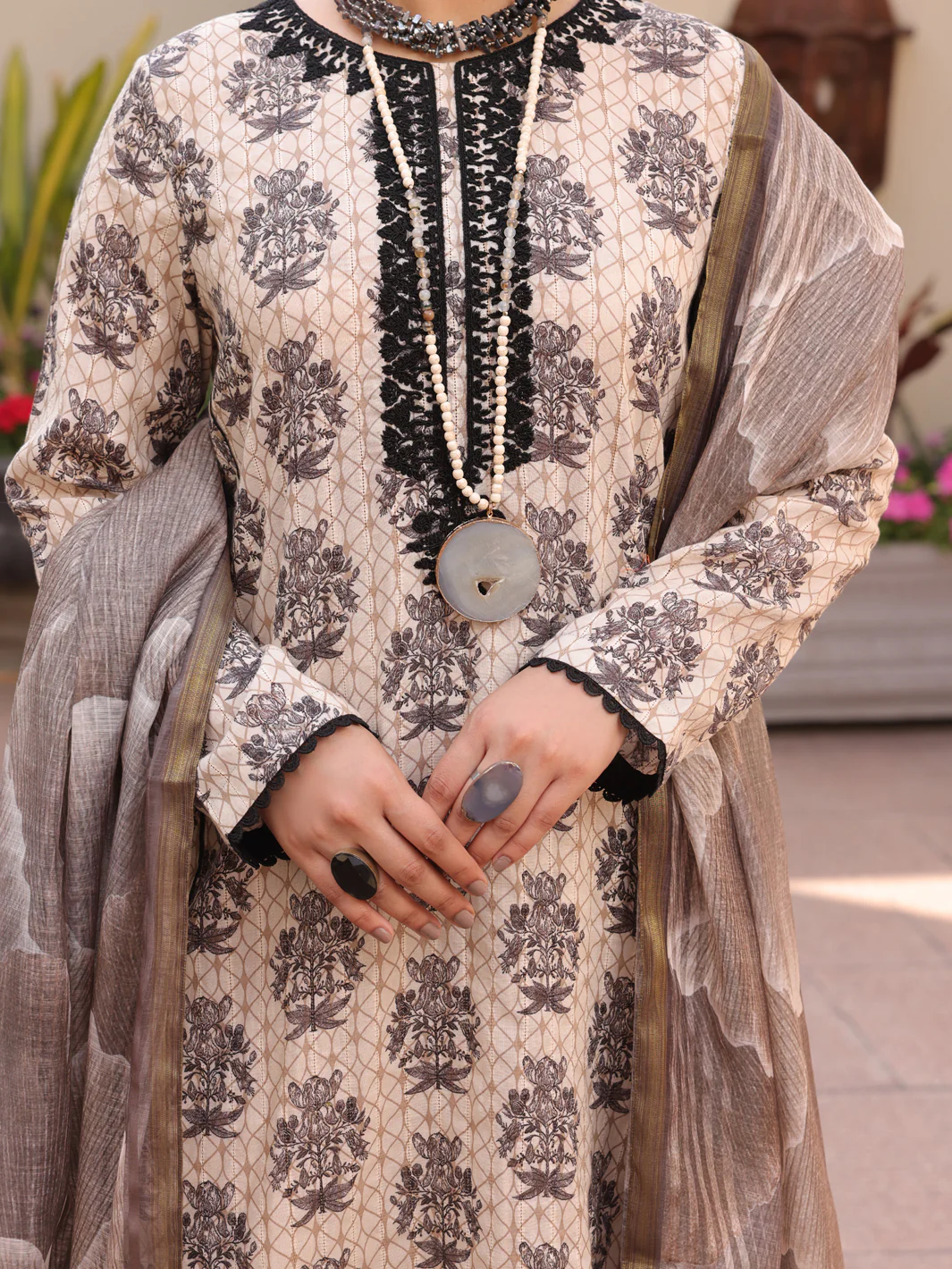 Grey Lino Kara 3 Piece Unstitched - ALP-3PS-1617 - Image 3