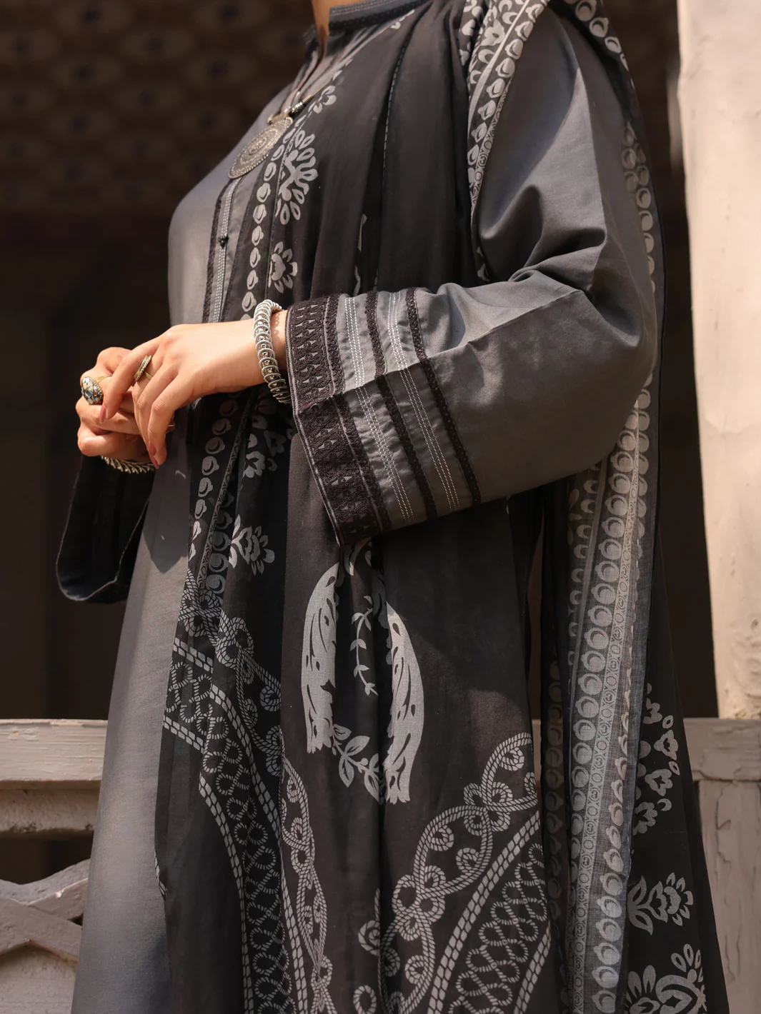 Dark Grey Cambric 3 Piece Unstitched - ALP-3PS-1632 - Image 4