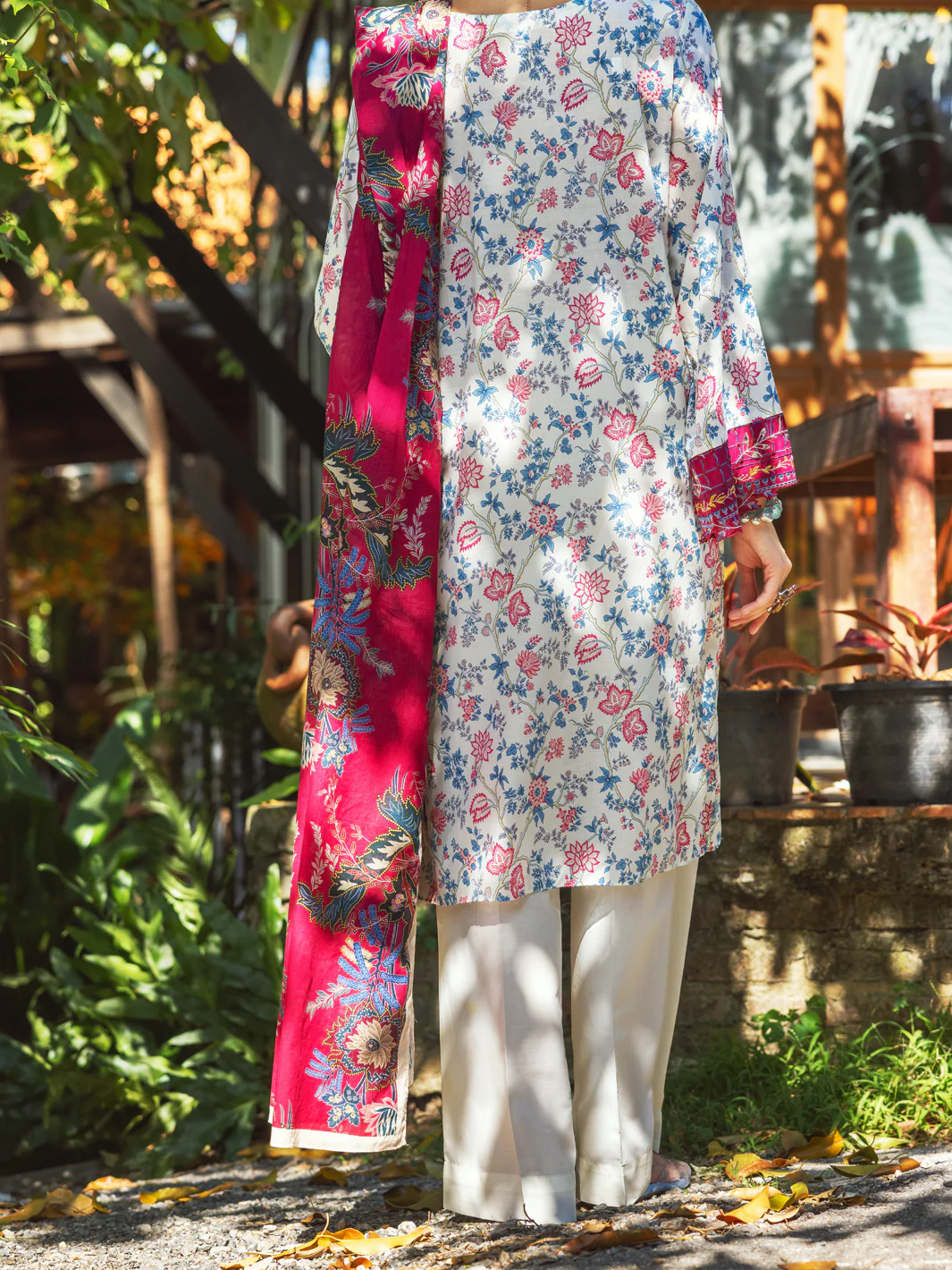 Multicolor Lawn 3 Piece Stitched - ALP-3PS-1721 - Image 2