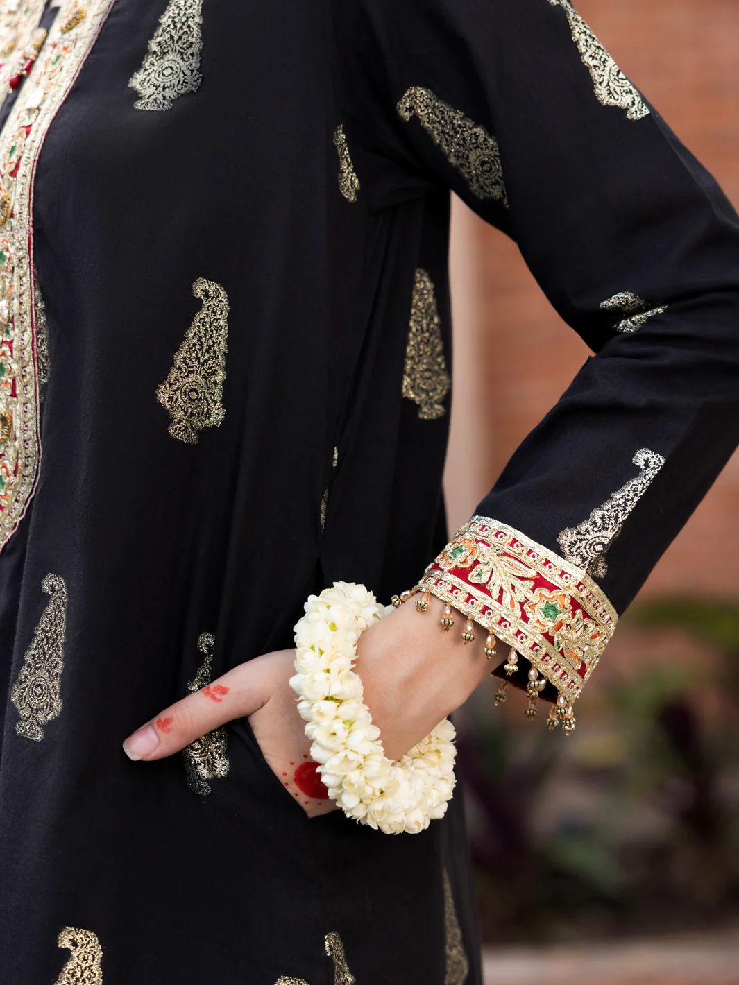 Black Cotton Jacquard 3Pc Stitched - ALP-3PS-1857 - Image 5