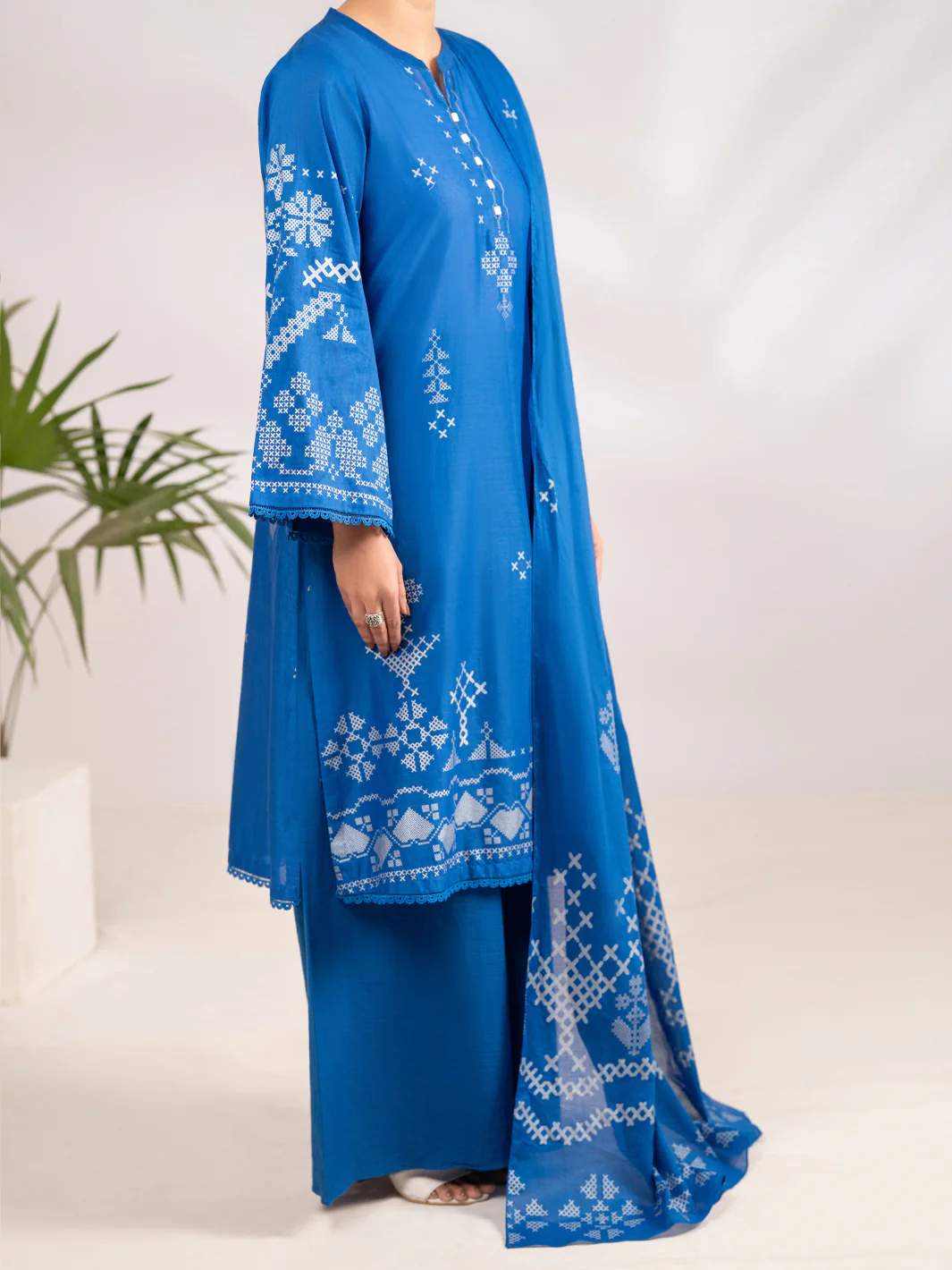 Blue Lawn 3Pc Stitched - ALP-3PS-2293 - Image 4