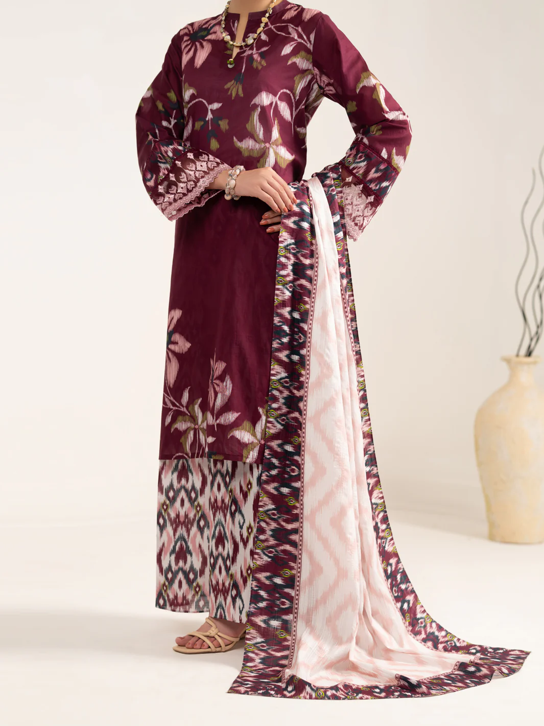 Maroon Lawn 3Pc Unstitched - ALP-3PS-2431 - Image 4