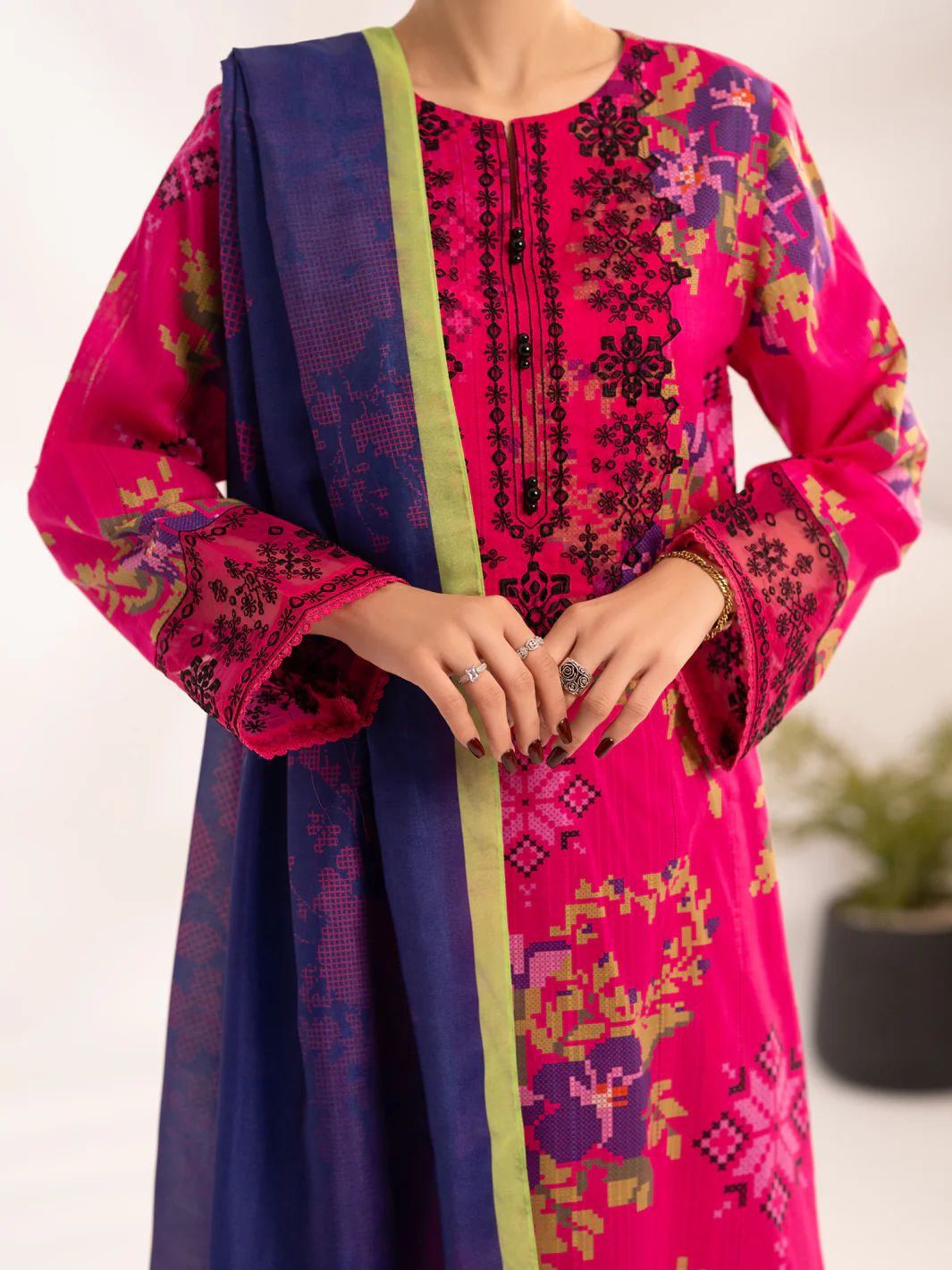 Pink Lino Kara Unstitched 3Pc - ALP-3PS-2457 - Image 3