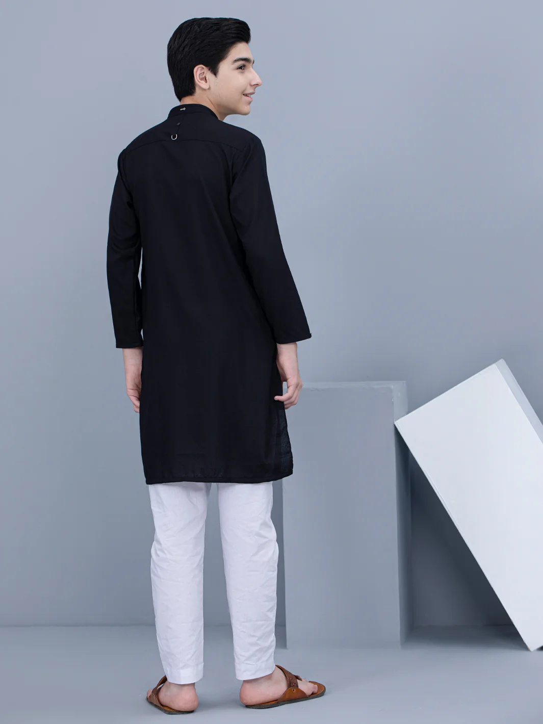 Black Blended Kurta - ALT-K-024B - Image 2