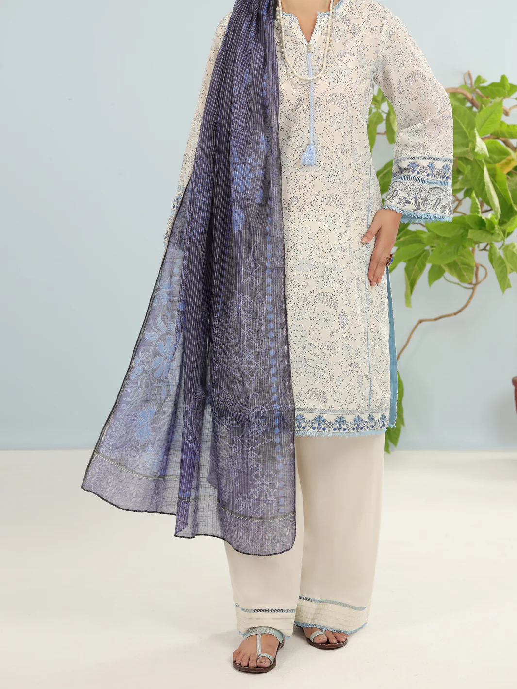Off White Lawn 3Pc Unstitched - ALP-3PS-1884