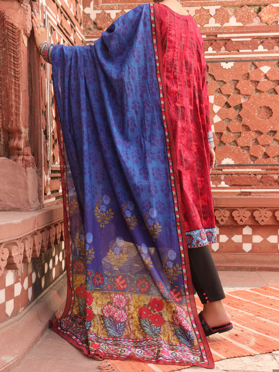 Red Cambric Unstitched 3 Piece - AWP-3PS-401 - Image 2