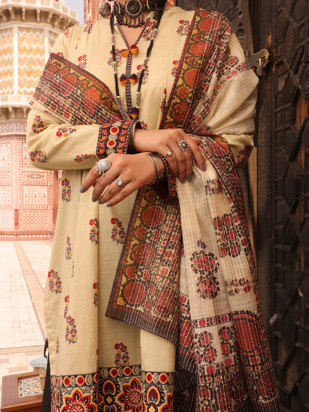 Ivory Cambric 3 Piece Stitched - AWP-3PS-409 - Image 4