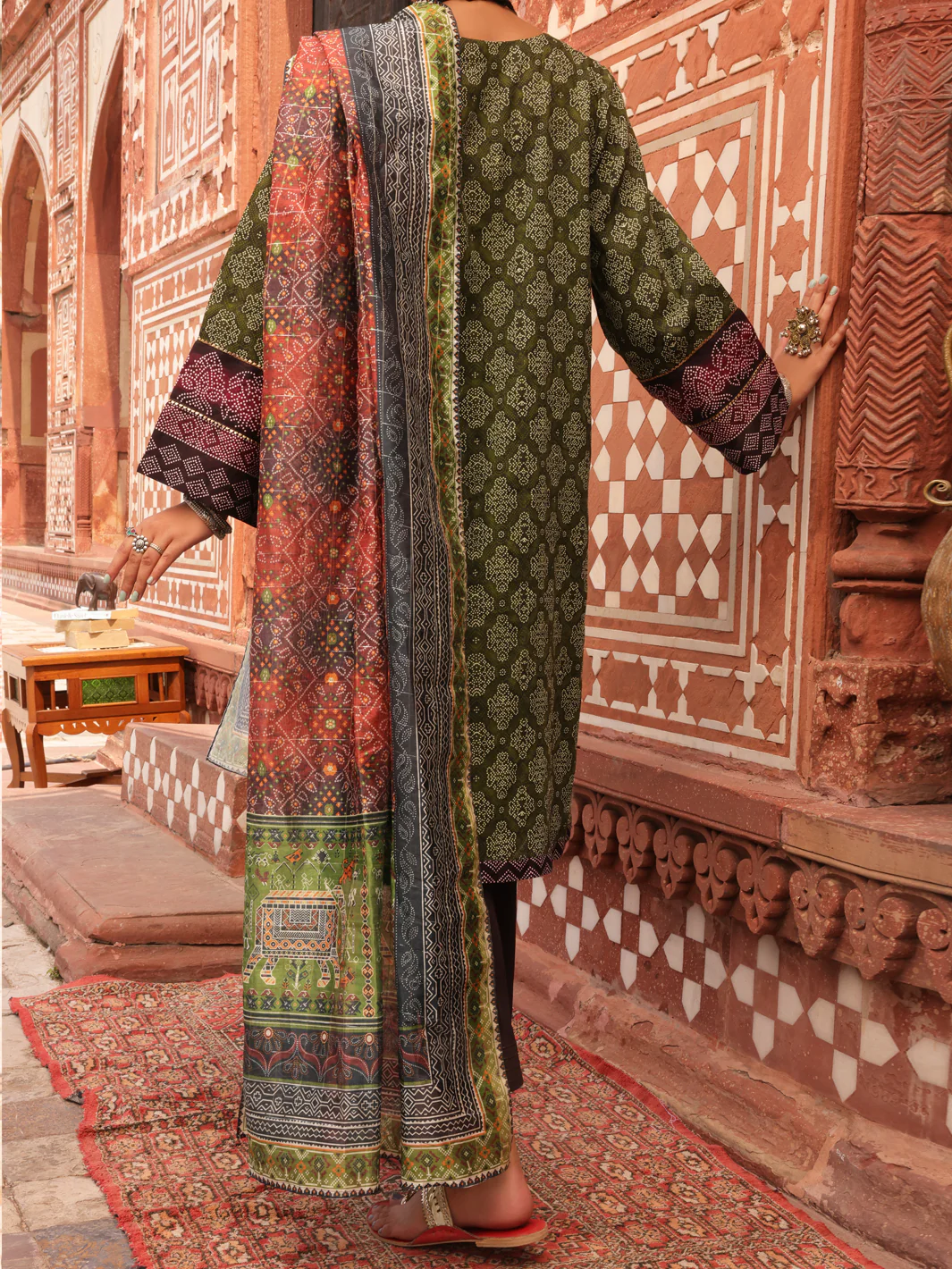 Green Cambric Unstitched 3 Piece - AWP-3PS-410 - Image 2
