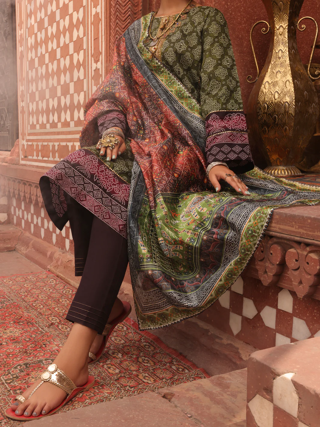 Green Cambric Unstitched 3 Piece - AWP-3PS-410 - Image 4