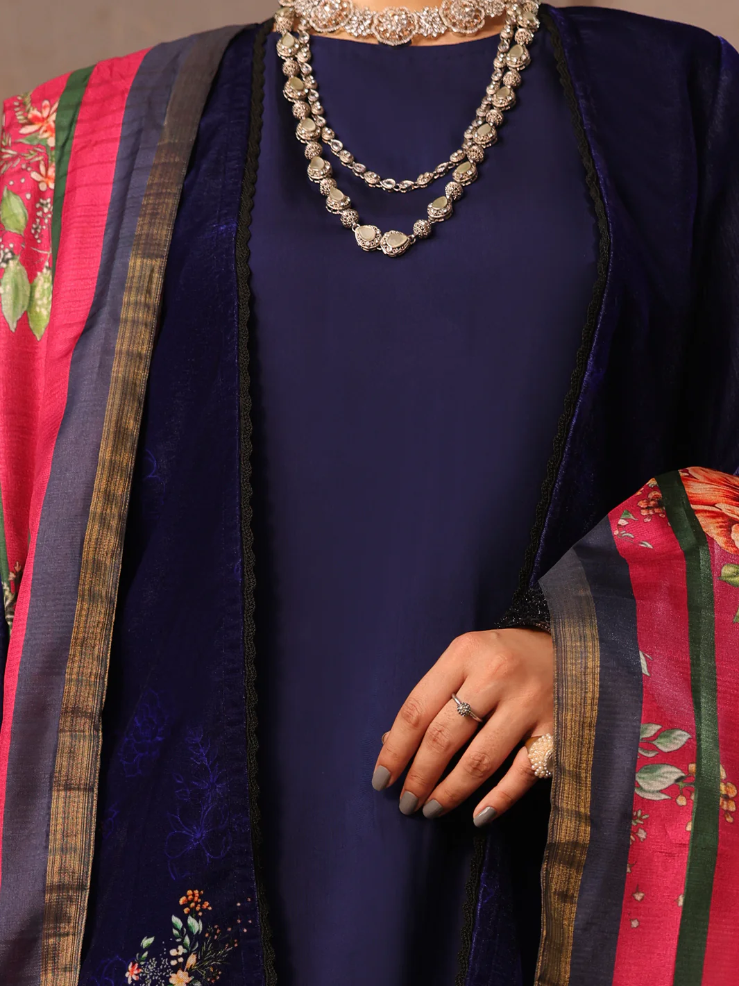 Dark Blue Velvet 3 Piece Stitched - AWP-3PS-445 - Image 3