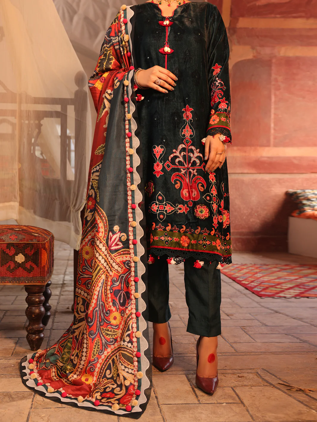 Turquoise Velvet Unstitched 3 Piece - AWP-3PS-446
