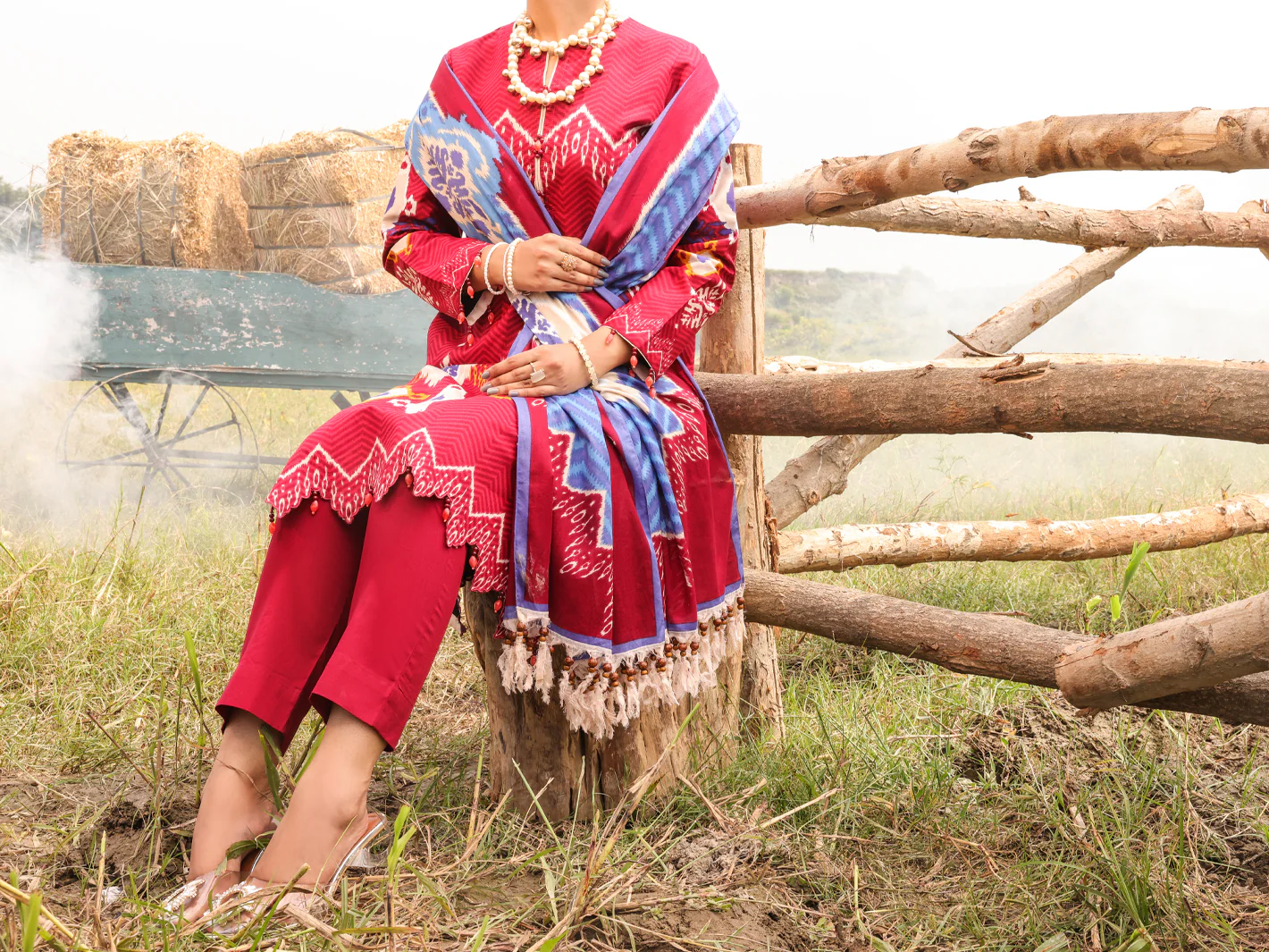 Red Cambric Unstitched 3 Piece - AWP-3PS-508 - Image 3