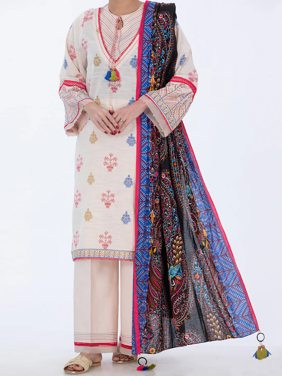 Off White Khaddar Unstitched 3 Piece - AWP-3PS-515