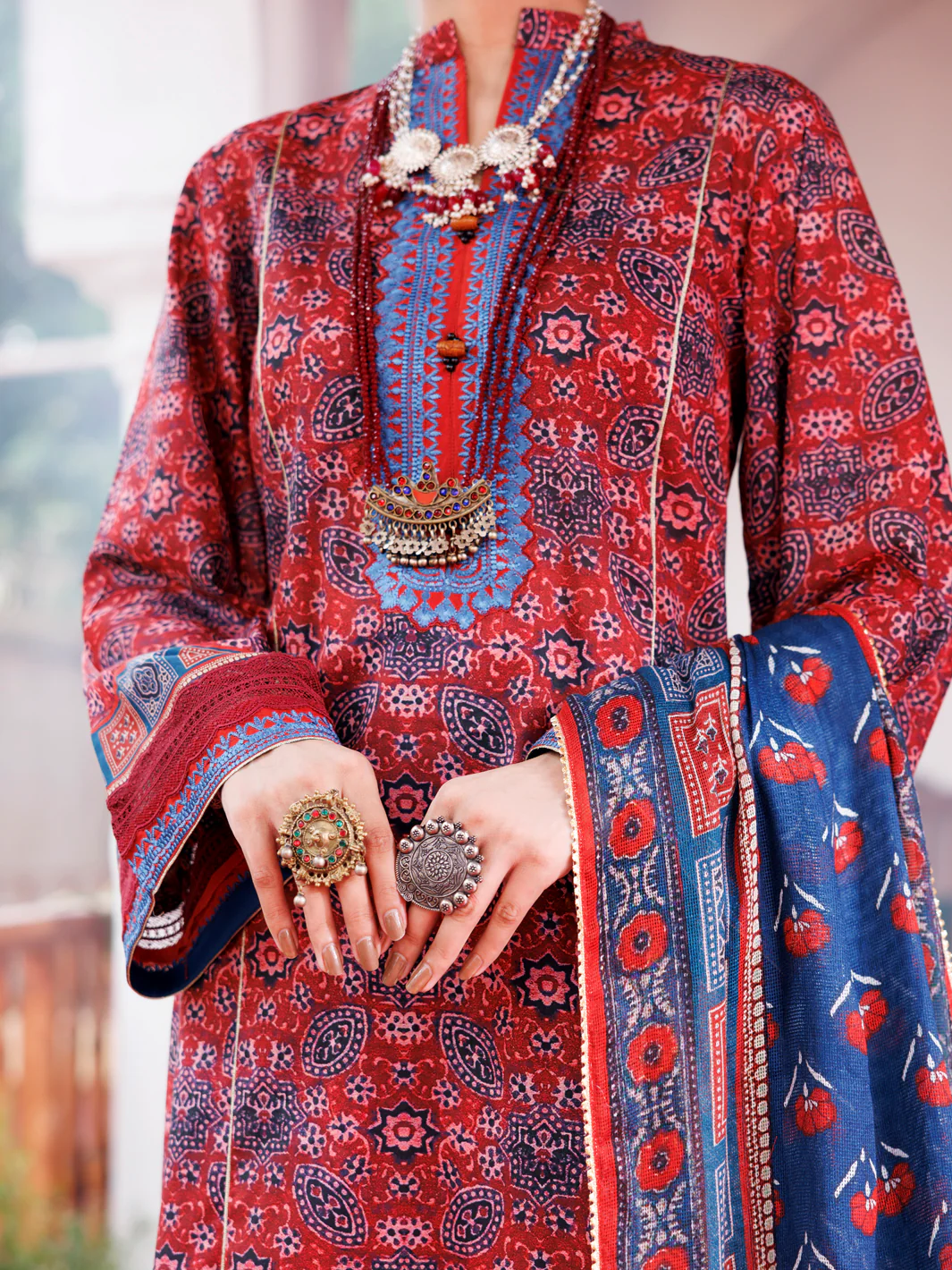Maroon Cambric 3Pc Unstitched - AWP-3PS-737B - Image 3
