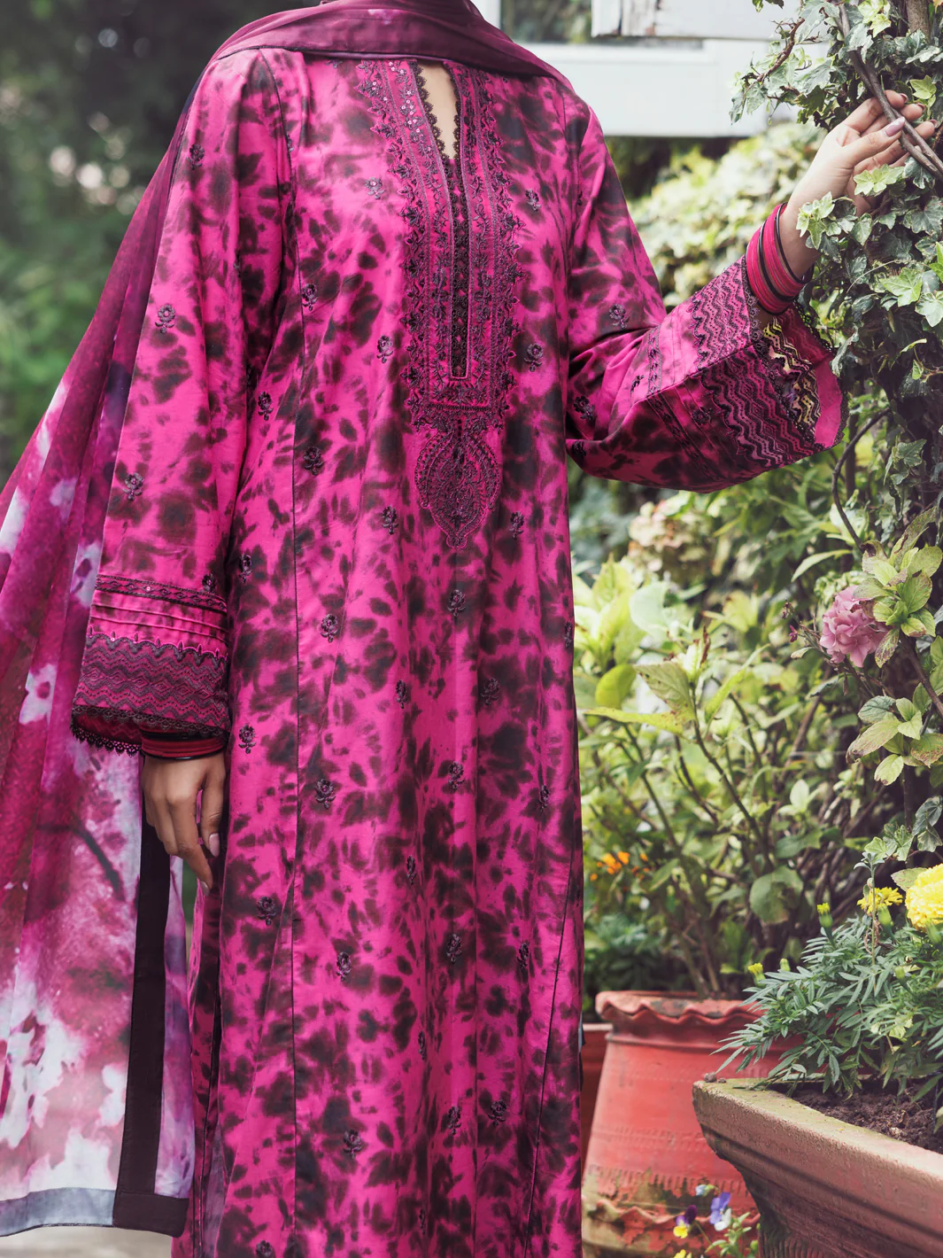 Fuchsia Cambric 3Pc Stitched - AWP-3PS-875 - Image 3