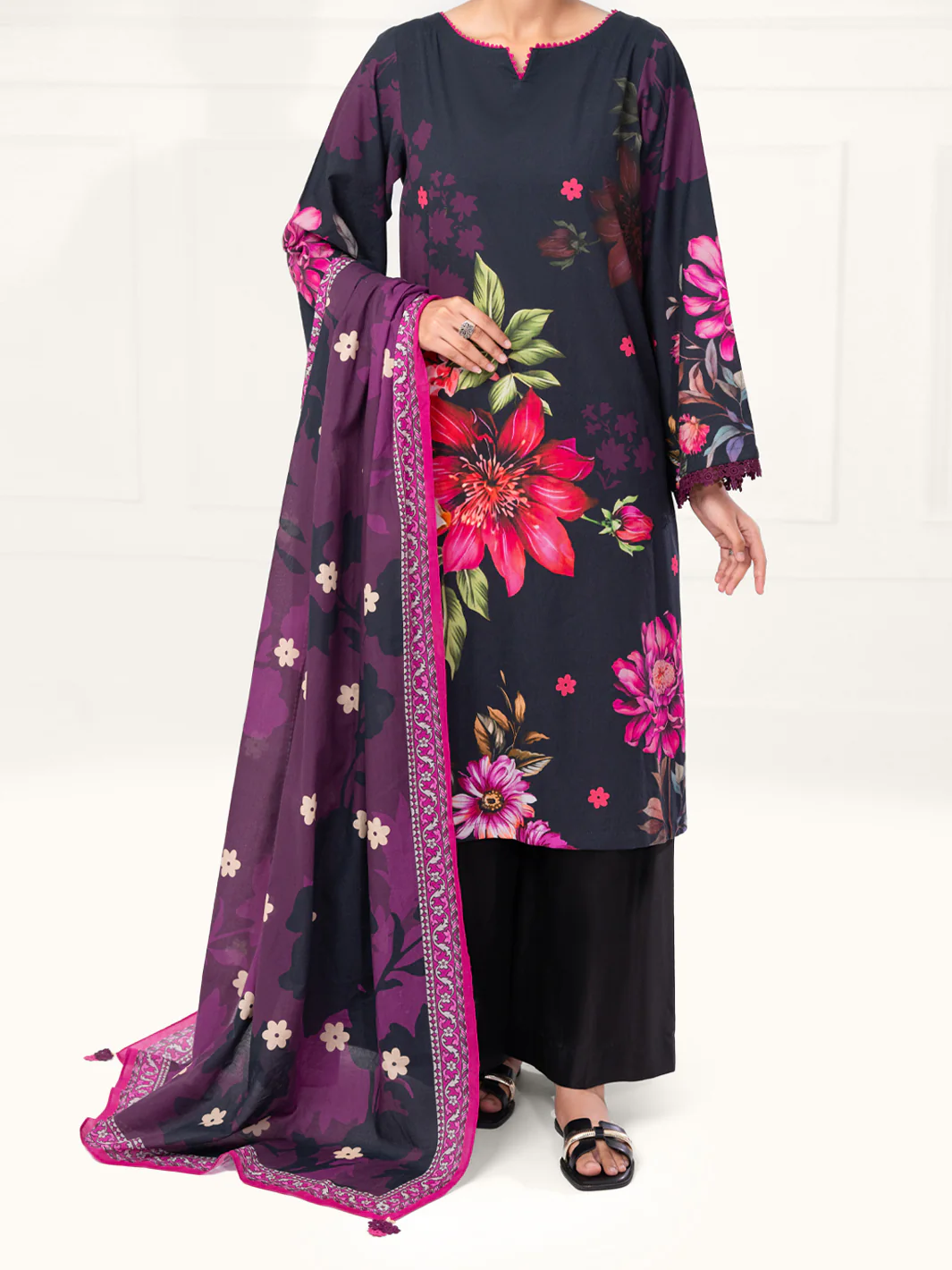 Black Cambric 3Pc Unstitched - AWP-3PS-893 - Image 5