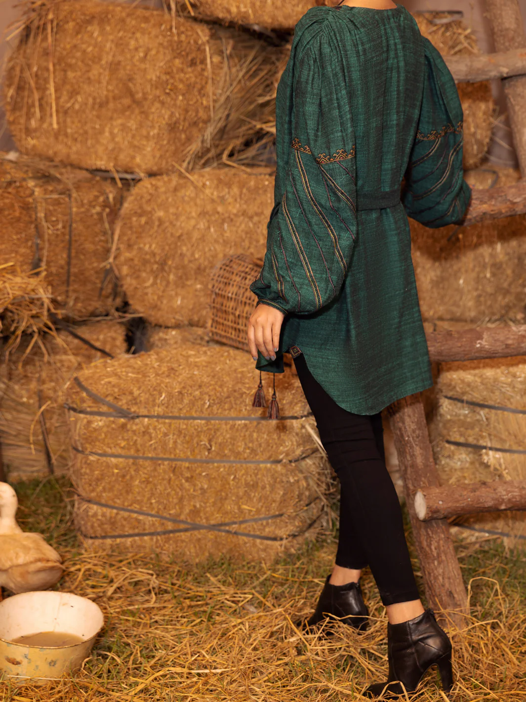 Green Yarn-Dyed Two Tone Tunic - AWP-LK-483 - Image 2