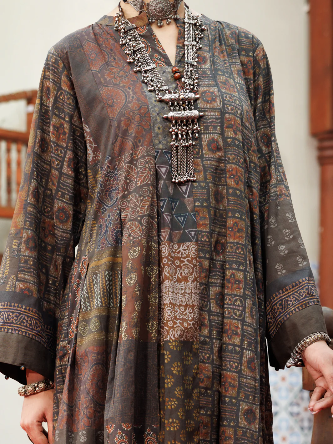 Mehndi Green Cambric Tunic - AWP-LK-718 - Image 3