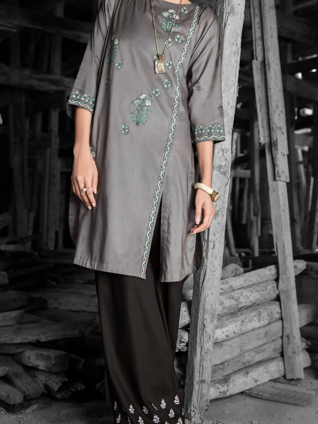 Grey Bunnat Tunic - LK-701 - Image 2